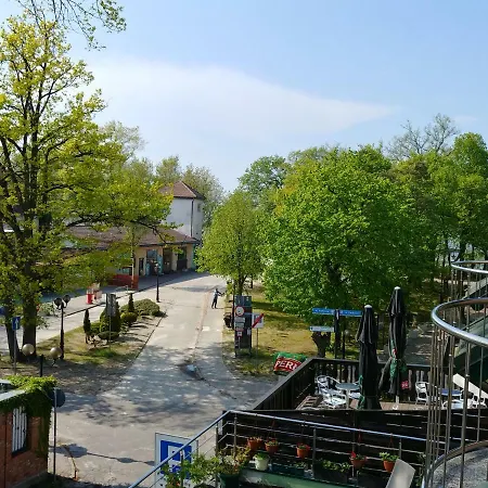 Dom Goscinny Karmazyn Niechorze Exterior foto